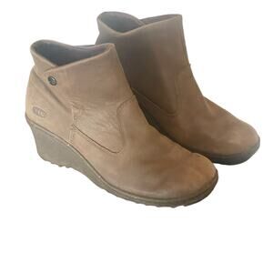 Keen Brown Wedge Ankle Boots